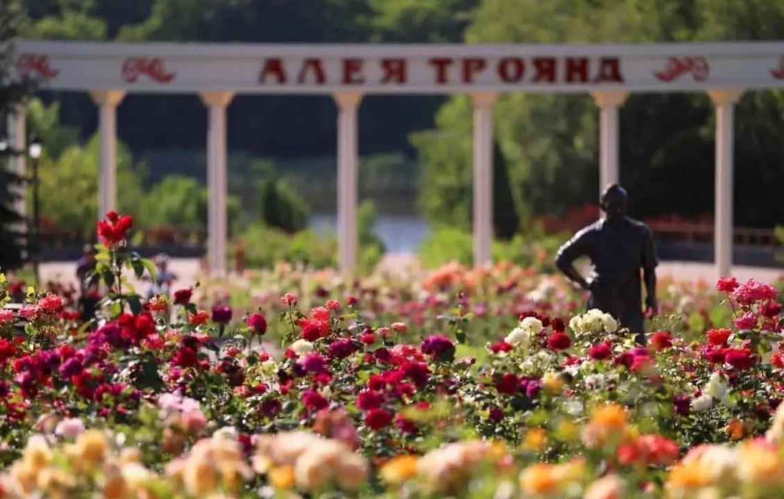 “Дитинство під звуки танків