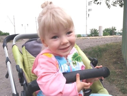 Полина Бабакова