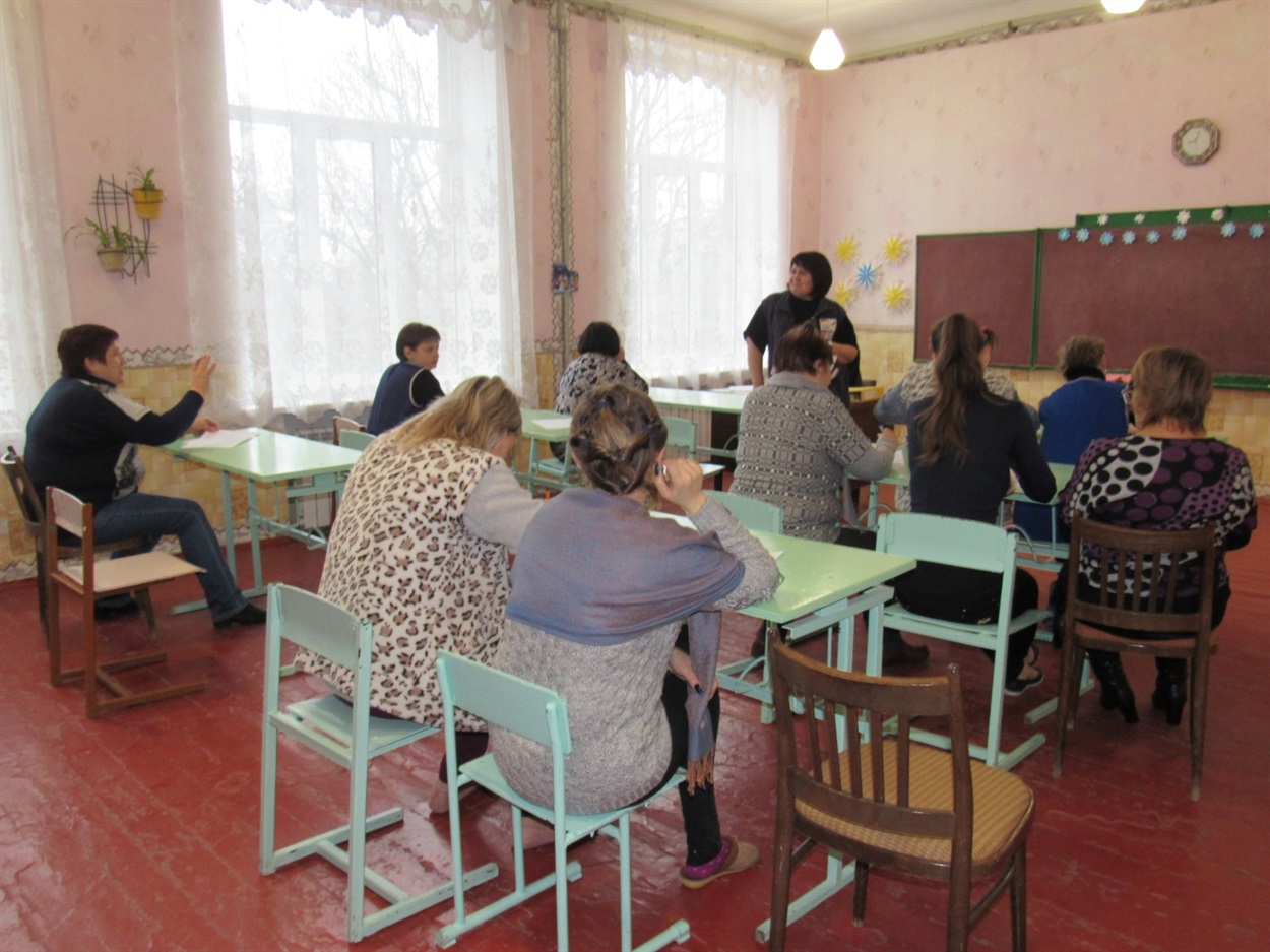Волноваські психологи допомагають мешканцям Волноваського району
