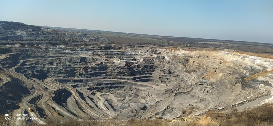 Новотроїцький кар`єр