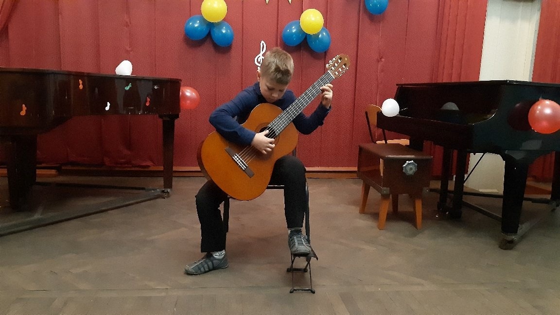Віктор Білик під час виступу