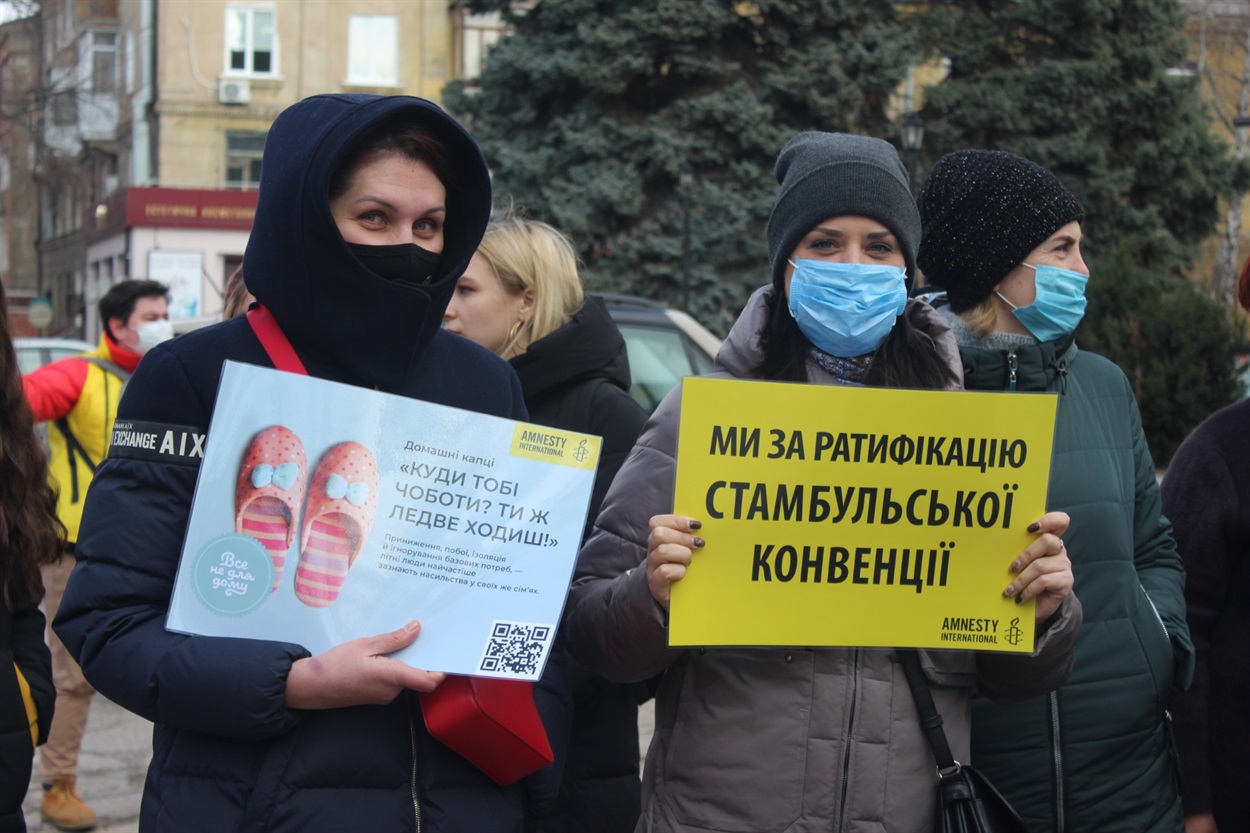 Членкині ГО "Платформа активності" на Марші жінок у Краматорську. 2021 рік