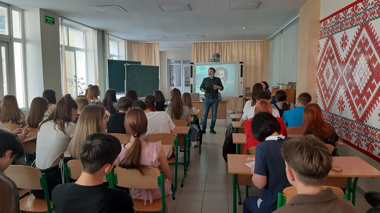 Владислав Сечин розповідає про протидію гендернообумовленому насильству у школі