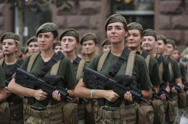 Жінки в Українській армії почали массово з'являтися після агресії Росії