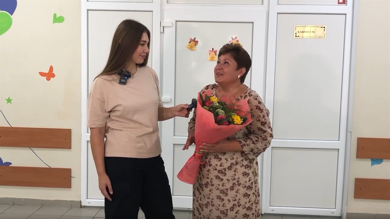 Директорка-колаборантка спілкується з проросійською журналісткою