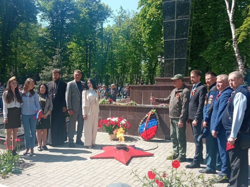 Валерія  Осіння та інші волноваські колаборанти