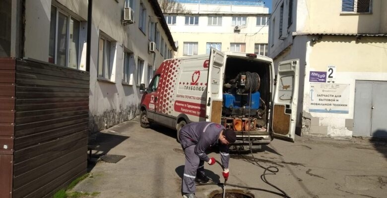 https://trubolub.com.ua/uk/uslugi/avarijna-vodokanal/