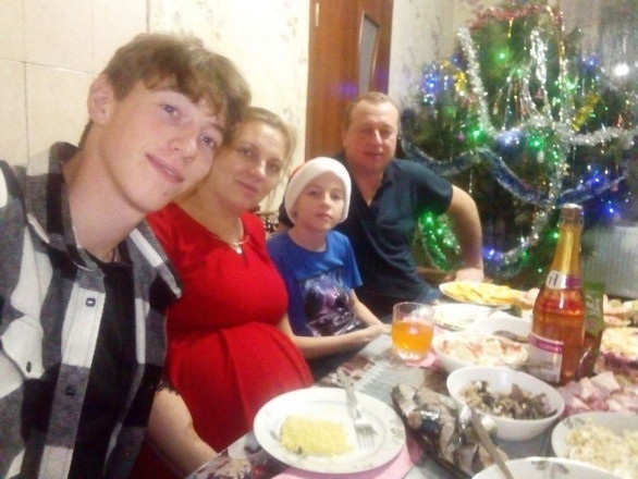 Юлія Боженко разом з родиною