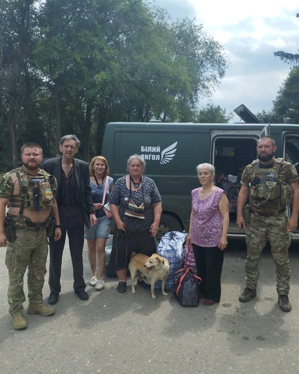 1 серпня "Білі янголи" евакуювали 4 мешканців з Вугледара