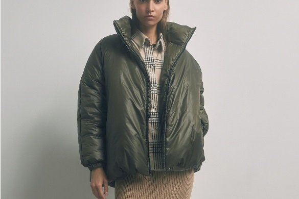 https://www.stimma.com.ua/catalog/zhenskaya_odezhda/verkhnyaya_odezhda/zimnie_kurtki_/khaki/