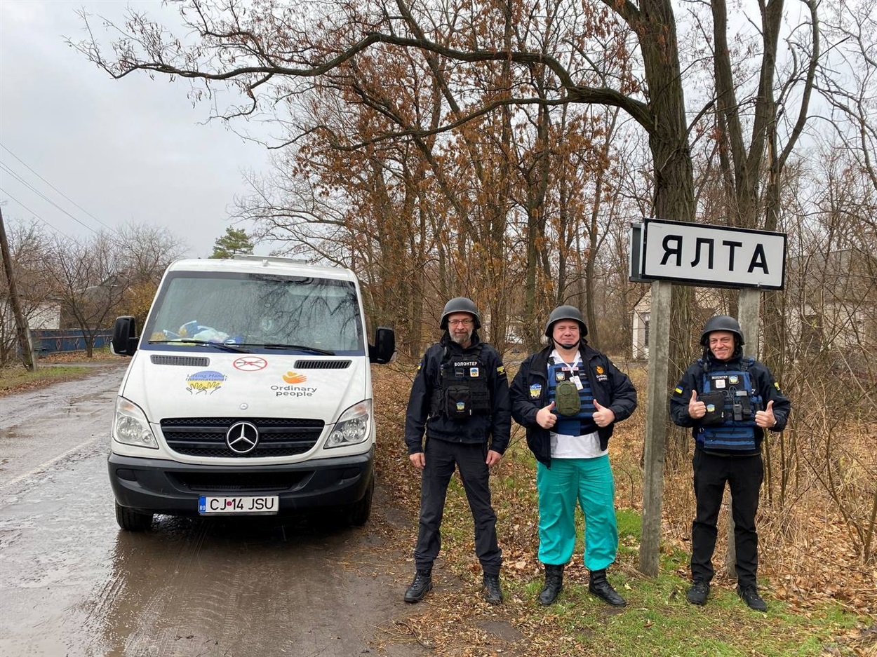 Volunteer doctor Vladyslav Khymenko with a team of volunteers in the village of Yalta, Volnovakha district