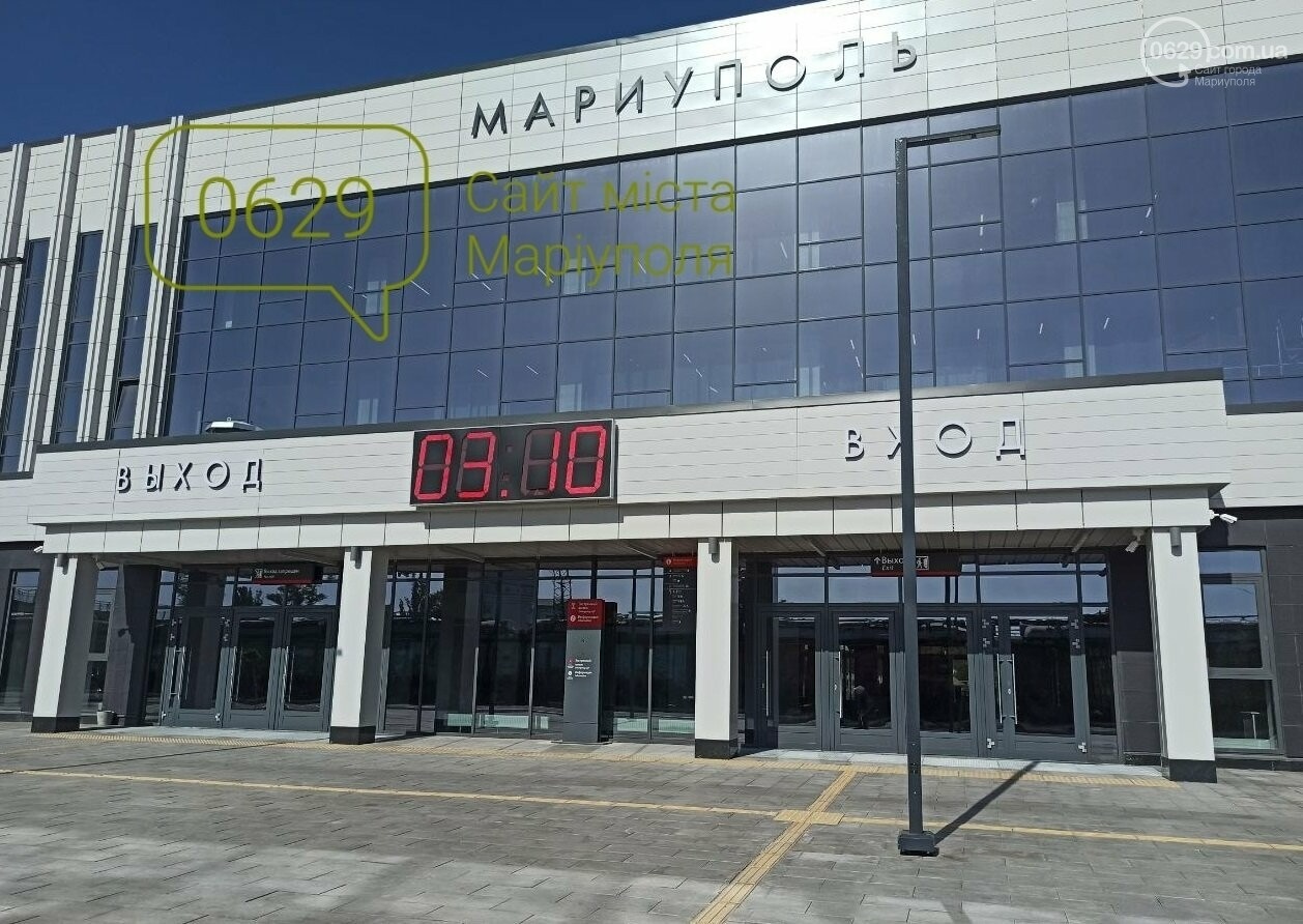 Автобусом - з окупації: як українці дістаються України. Історії Волновахи, Маріуполя та Мелітополя