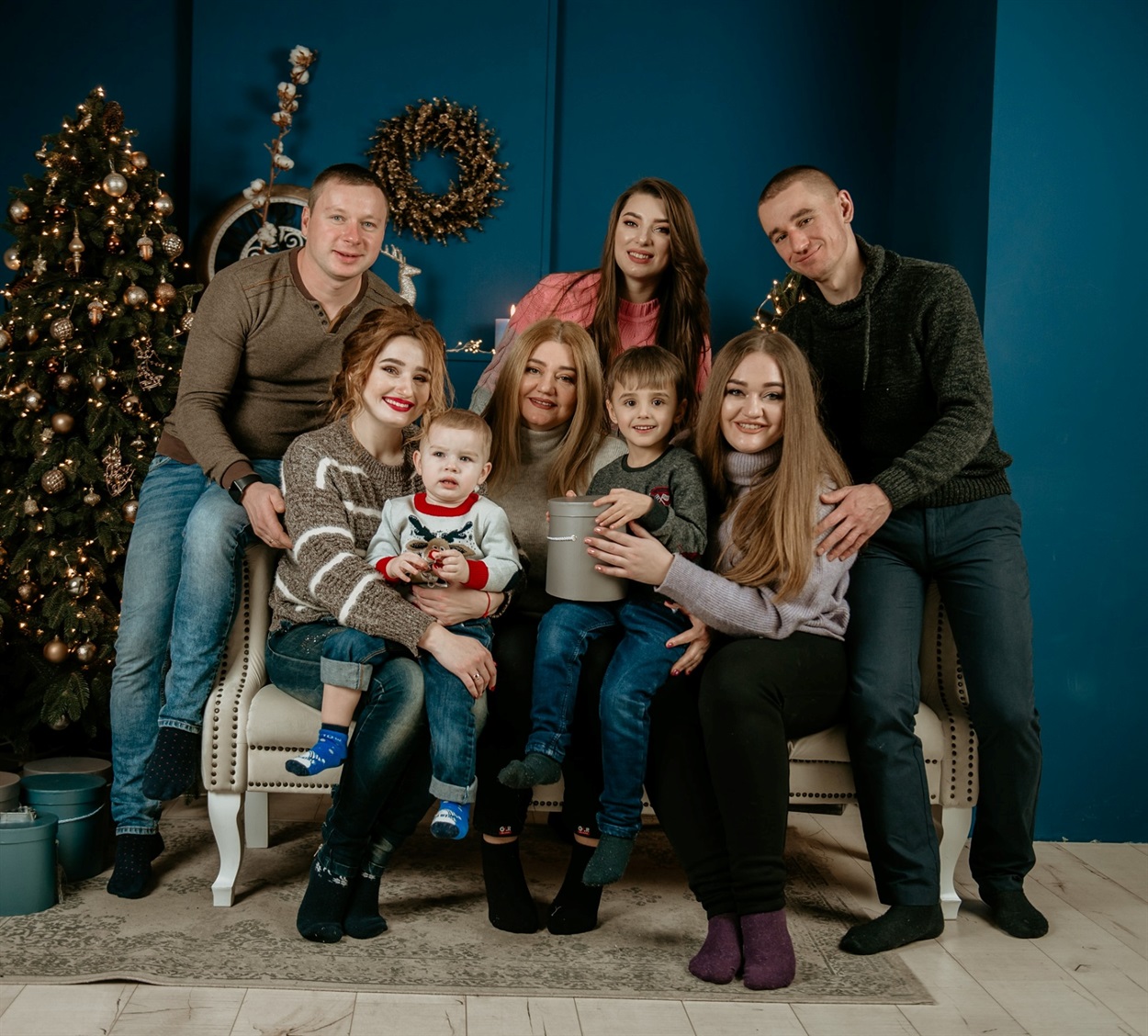 Наталія Май з родиною