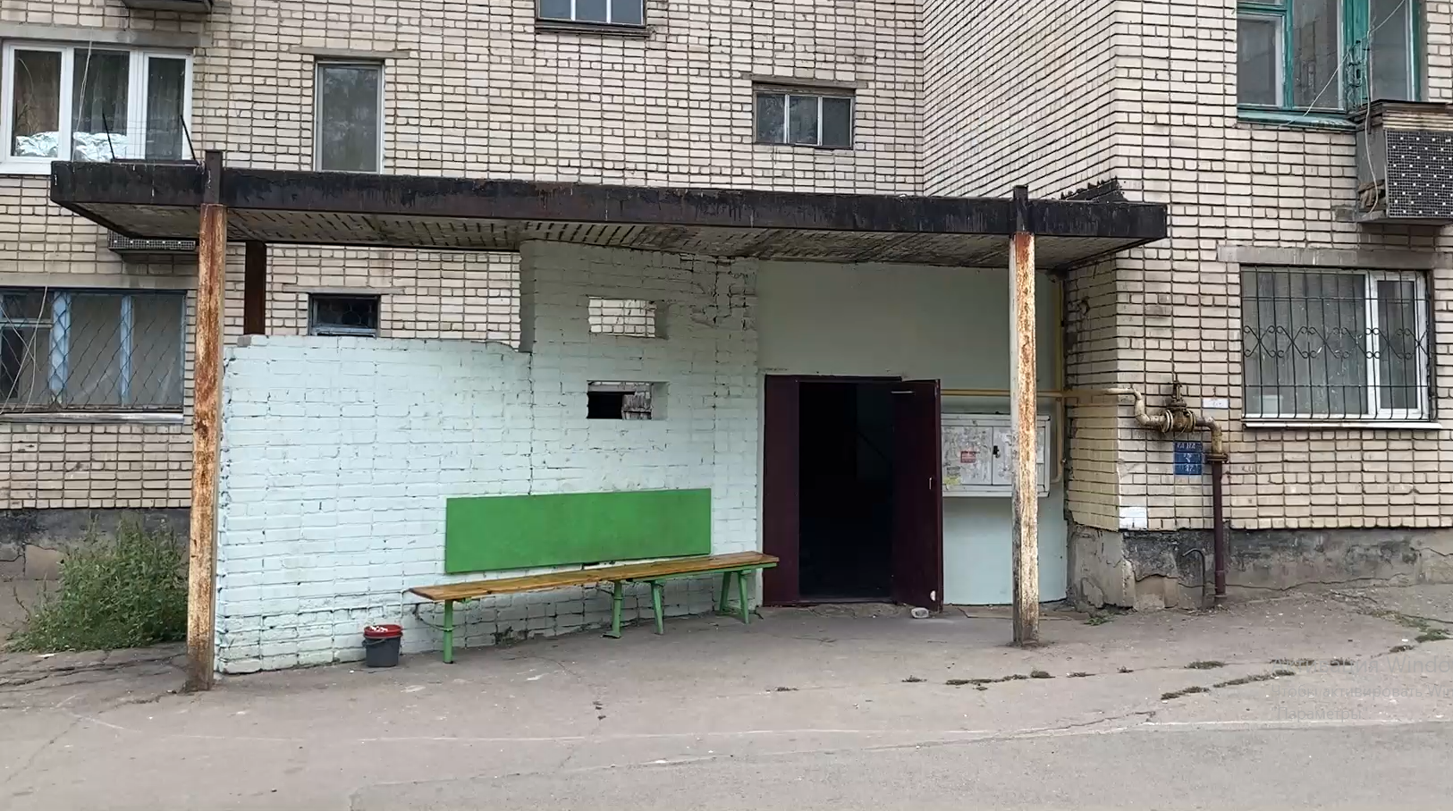 Не потрібні ні там, ні там. Де живуть мешканці окупованих міст Донеччини