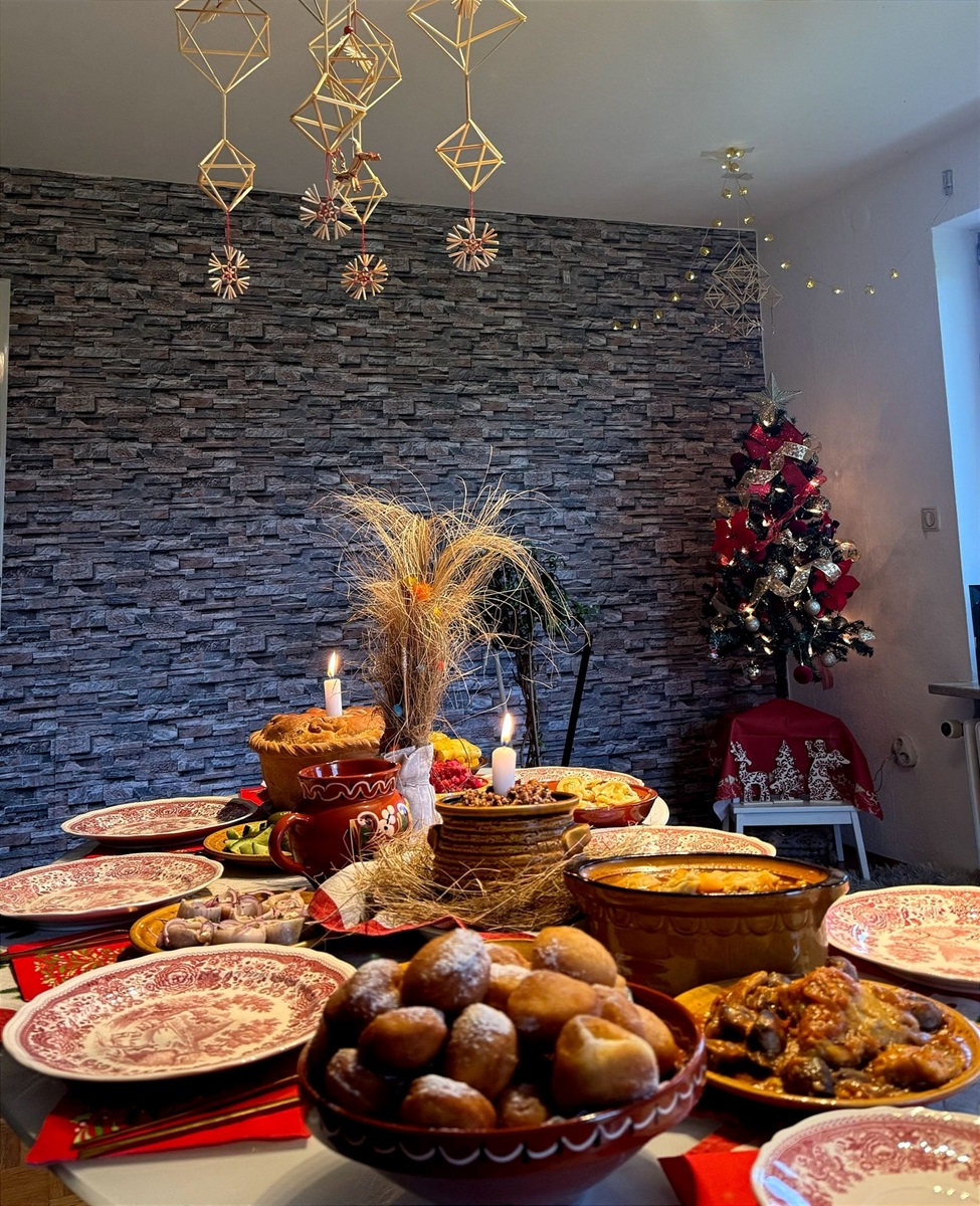 Дванадцять пісних страв до Святої вечері на столі Ірини Крюченко