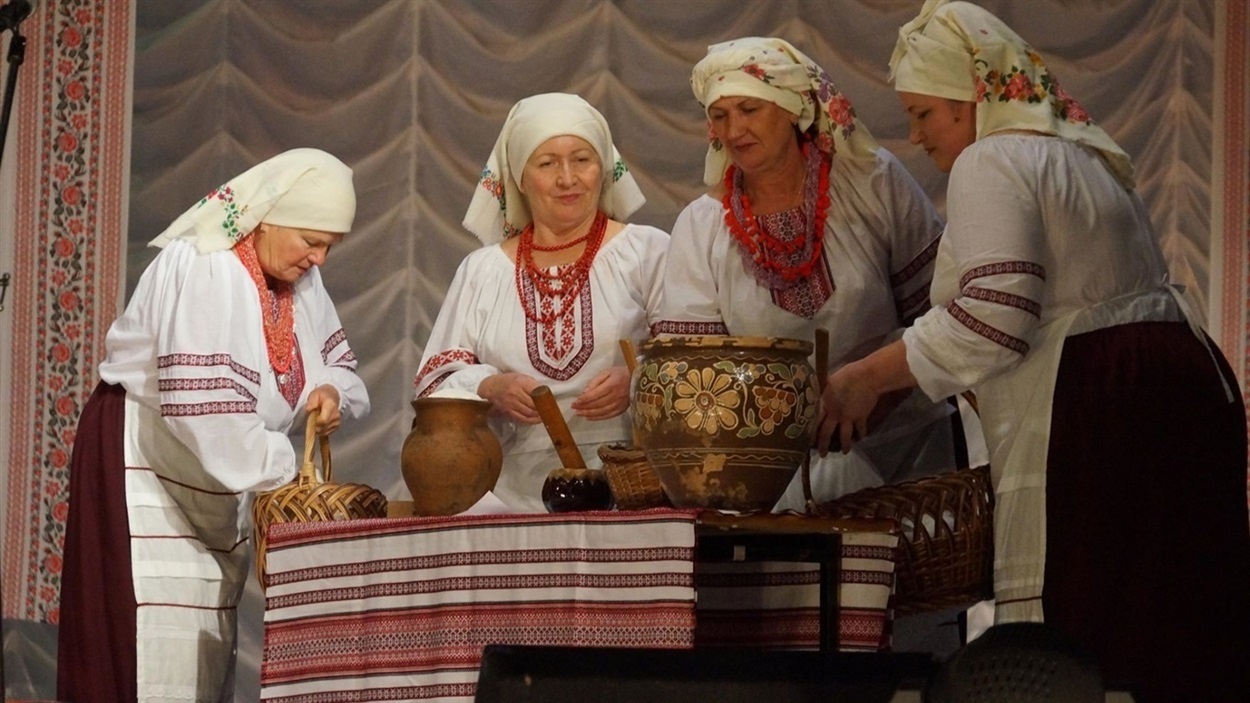 Фото з Районного фестивалю традиційної української культури "Світовид" (2018 рік)