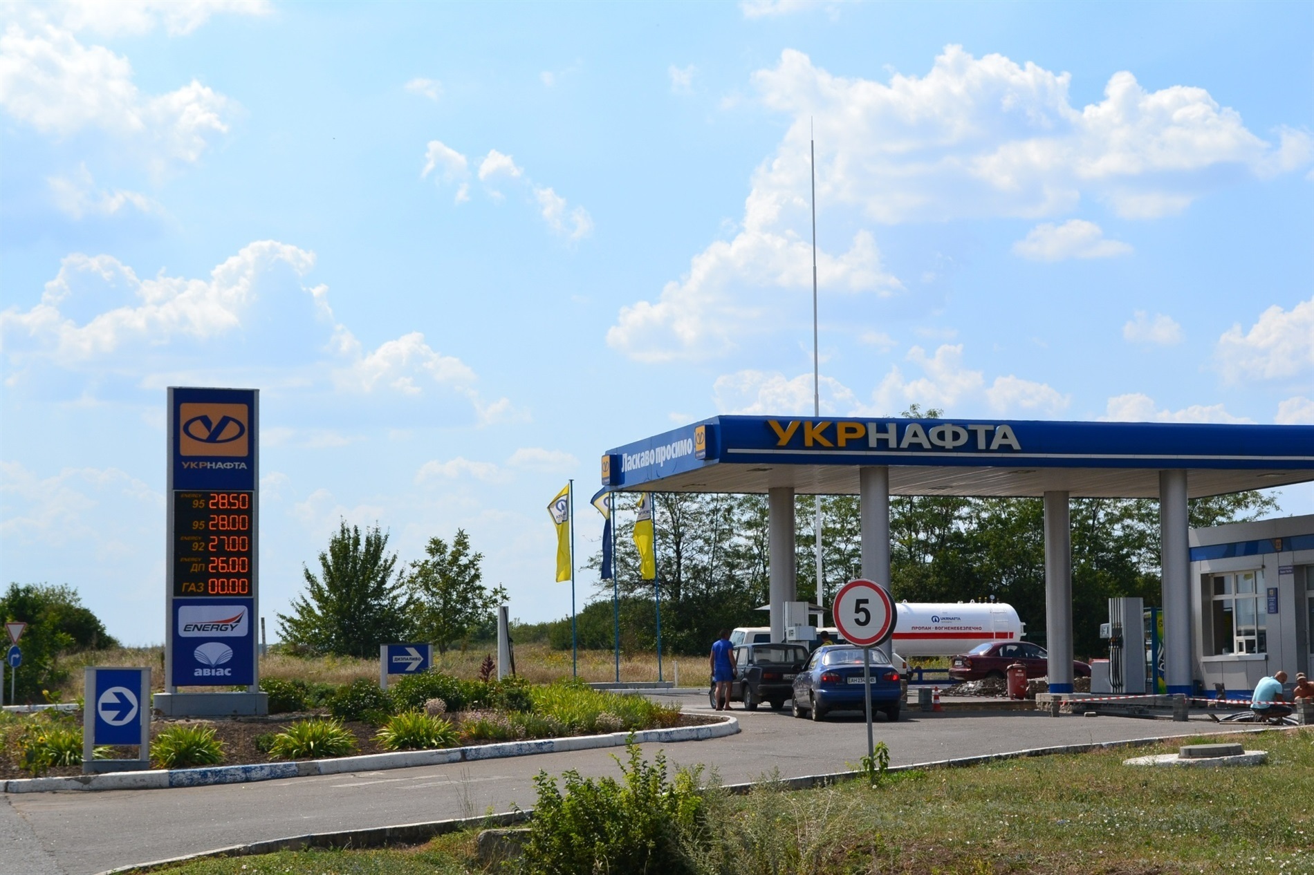 Як змінилася мережа АЗС у Волновасі після окупації та чому поблизу міста загроза дронів зростає